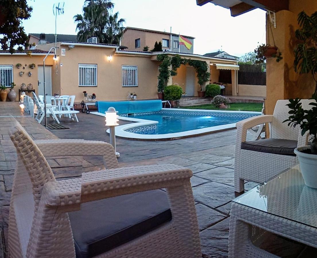 Chalet Con Piscina Privada Y Barbacoa Villa ตาร์ราโกนา ภายนอก รูปภาพ